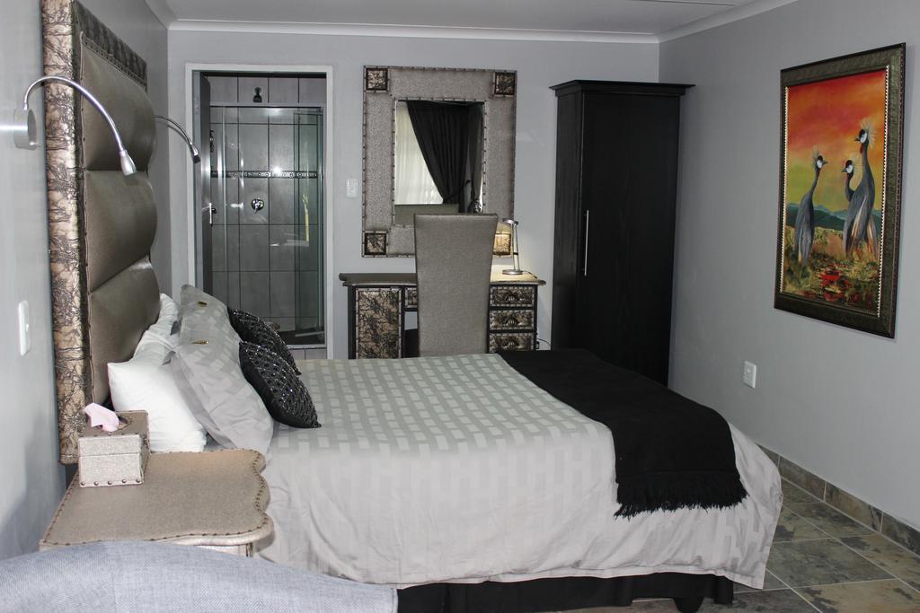 Waterfront Guest House Carolina Екстер'єр фото
